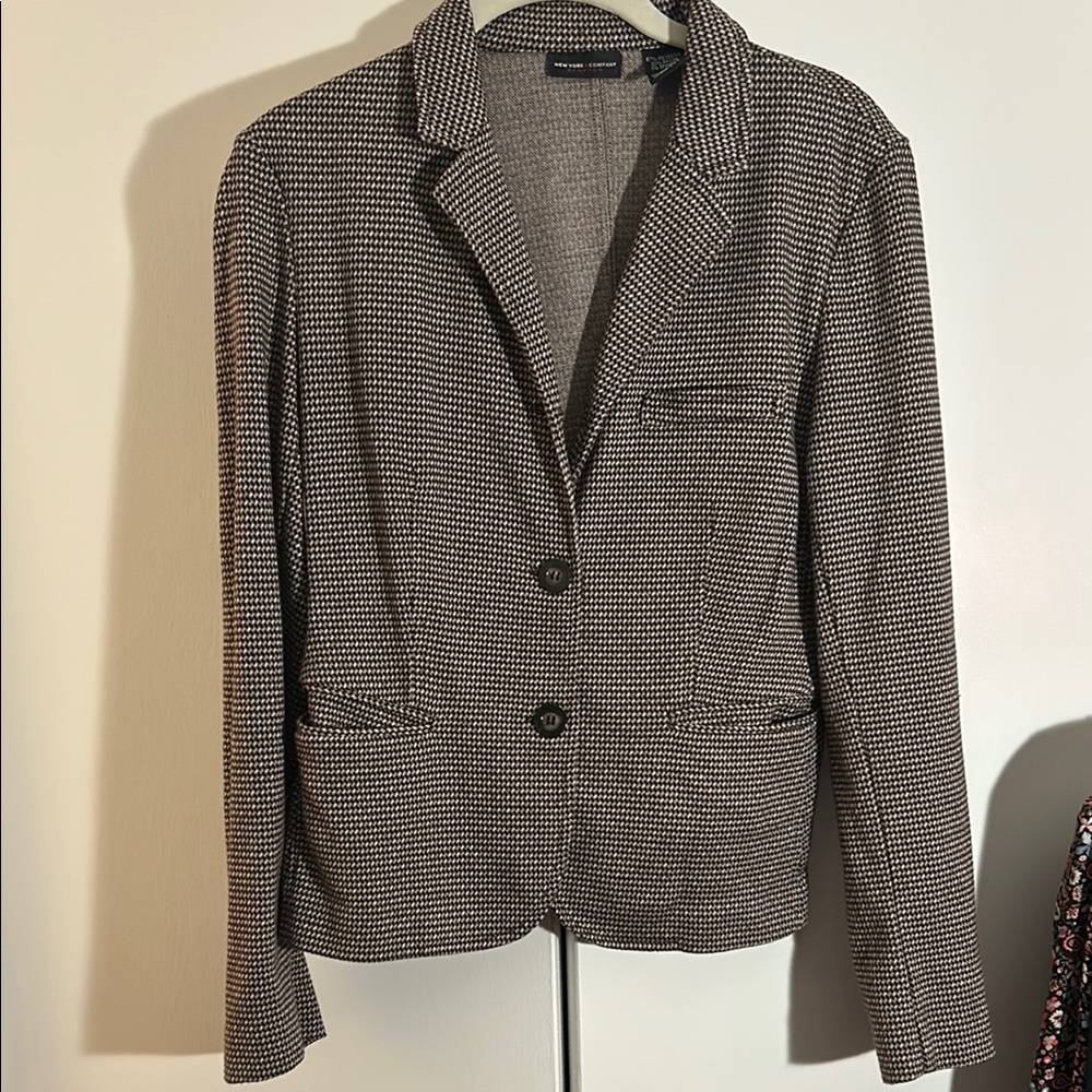 New York & Company Brown and Cream Tailored Blazer
